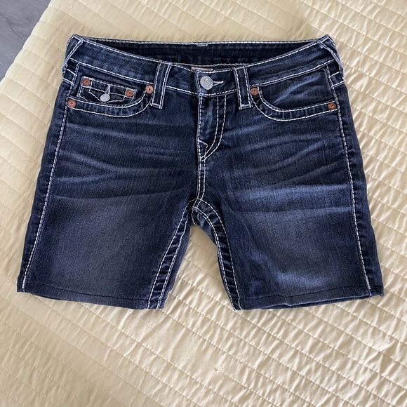 True Religion 2 Shorts - Picture 6 of 10